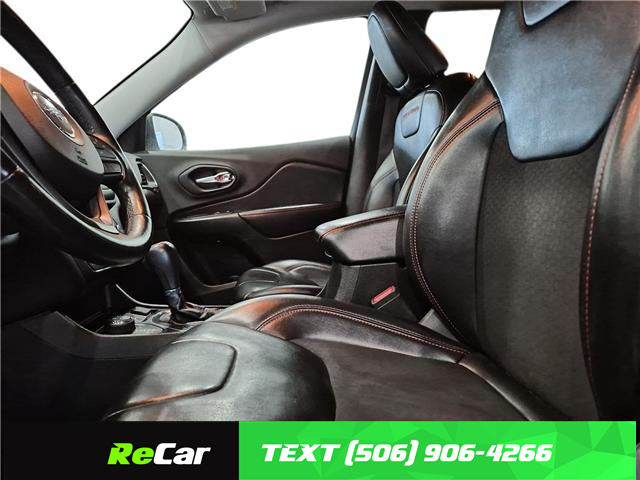 2019 Jeep Cherokee Trailhawk