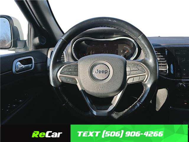 2020 Jeep Grand Cherokee Laredo