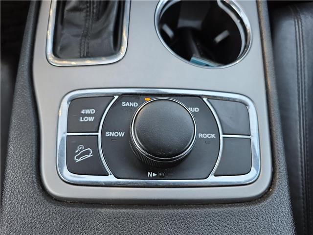 2020 Jeep Grand Cherokee Laredo