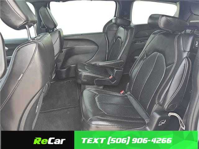 2024 Chrysler Pacifica Touring-L