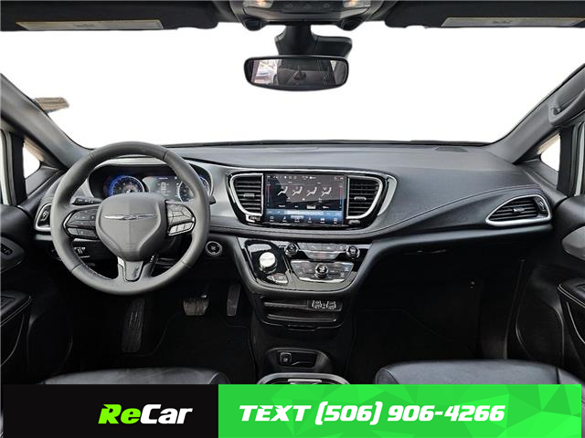 2024 Chrysler Pacifica Touring-L