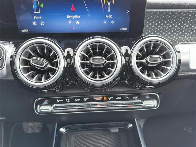 2024 Mercedes-Benz GLB 250 