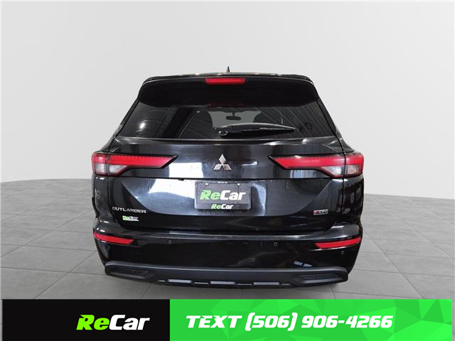 2022 Mitsubishi Outlander ES