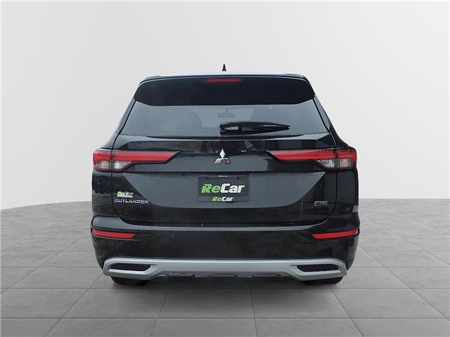 2022 Mitsubishi Outlander SE