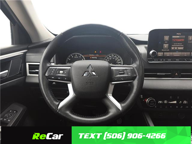 2022 Mitsubishi Outlander SE