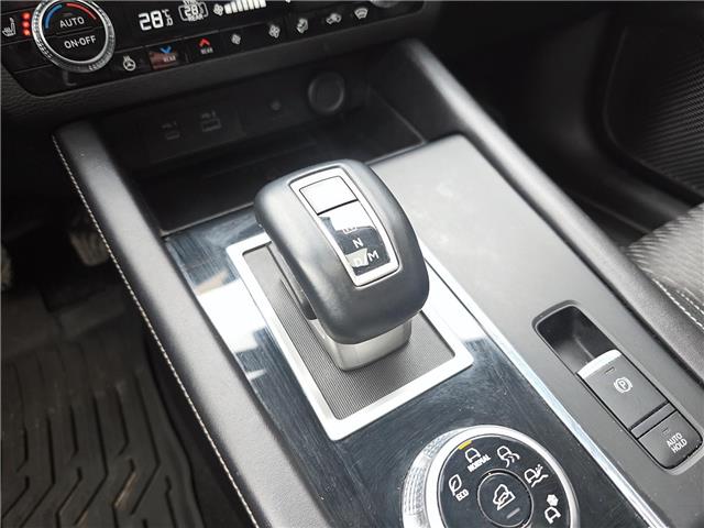 2022 Mitsubishi Outlander SE