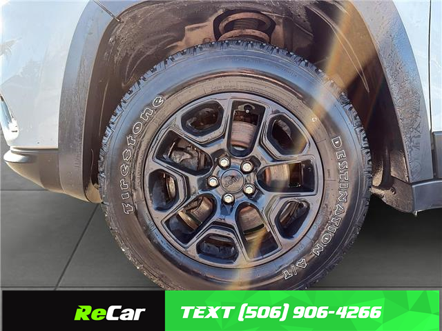 2022 Jeep Cherokee Sport