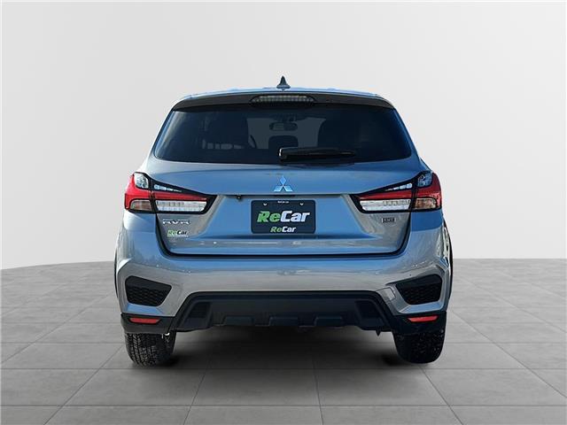 2023 Mitsubishi RVR SE