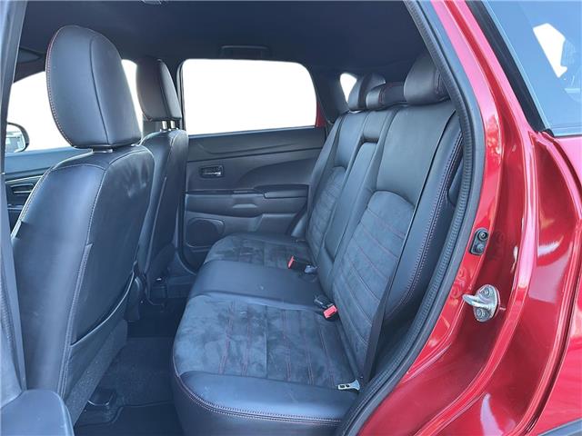 2020 Mitsubishi RVR SEL