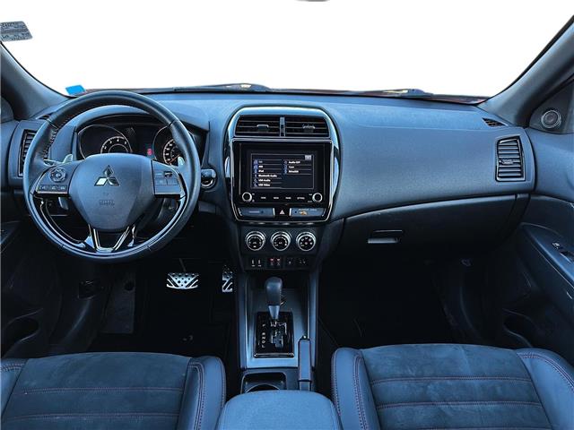 2020 Mitsubishi RVR SEL