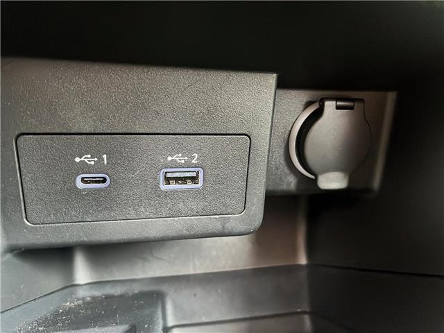 2025 Nissan Kicks Play SV