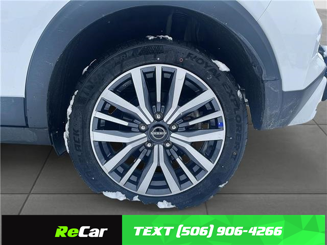 2025 Nissan Kicks Play SV