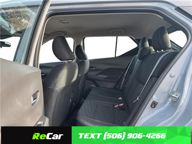 2025 Nissan Kicks Play SV