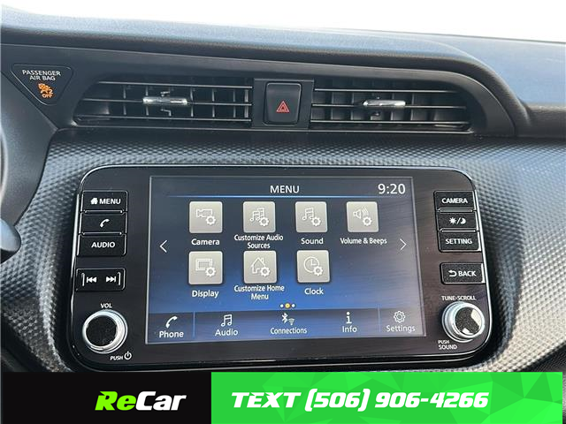 2025 Nissan Kicks Play SV