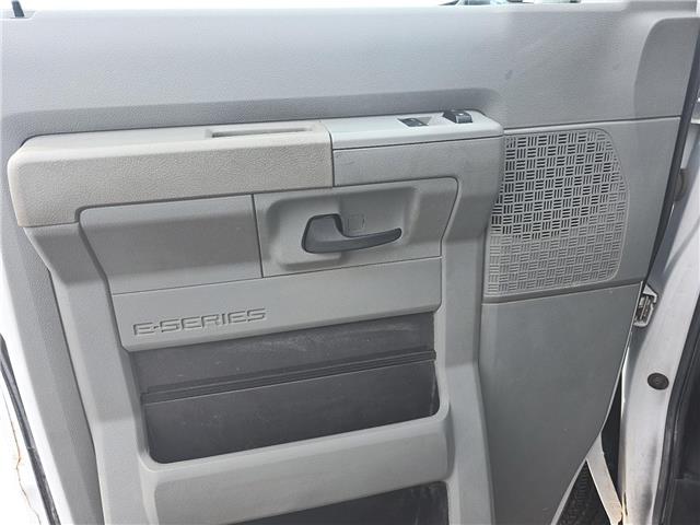 2022 Ford E-450 Cutaway 