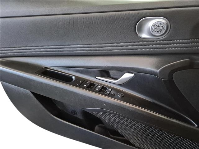 2023 Hyundai Elantra Preferred