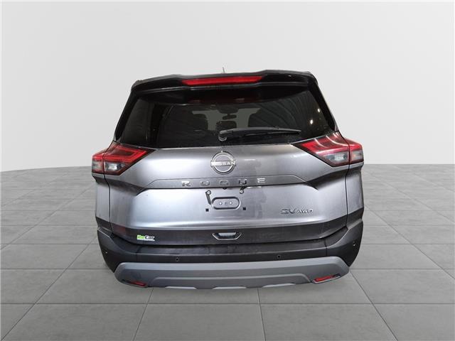 2023 Nissan Rogue SV Moonroof