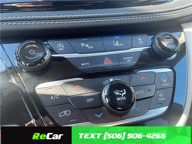 2023 Chrysler Pacifica Touring-L