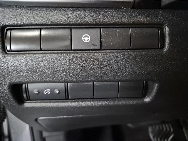 2023 Nissan Rogue SV Moonroof