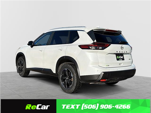 2025 Nissan Rogue SV Moonroof