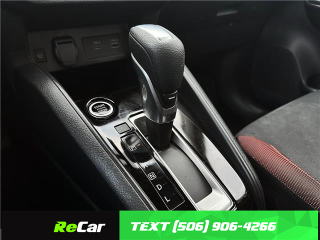 2023 Nissan Versa SR