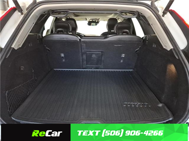 2020 Volvo XC60 T6 Momentum