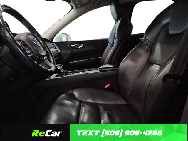 2020 Volvo XC60 T6 Momentum