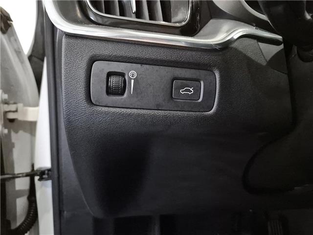 2020 Volvo XC60 T6 Momentum