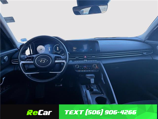 2023 Hyundai Elantra Preferred