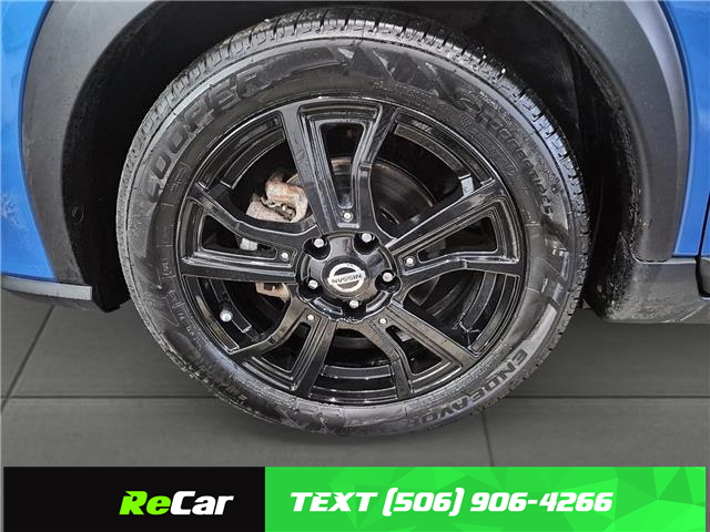 2021 Nissan Kicks SR