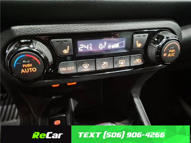 2021 Nissan Kicks SR