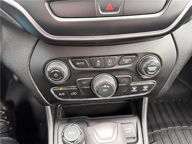 2022 Jeep Cherokee Sport