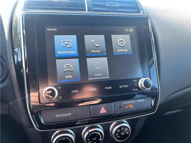 2024 Mitsubishi RVR SE