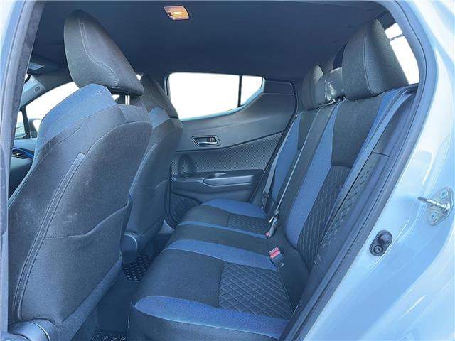 2022 Toyota C-HR XLE Premium