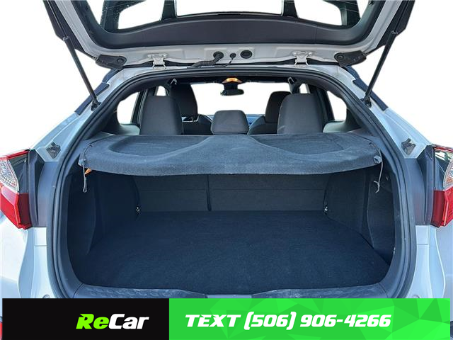 2022 Toyota C-HR XLE Premium