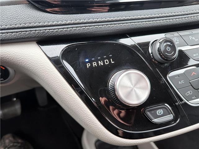 2023 Chrysler Pacifica Touring-L