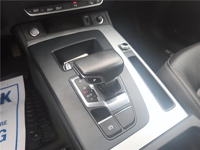 2023 Audi Q5 45 Komfort