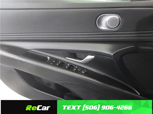 2023 Hyundai Elantra Preferred w/Tech Package