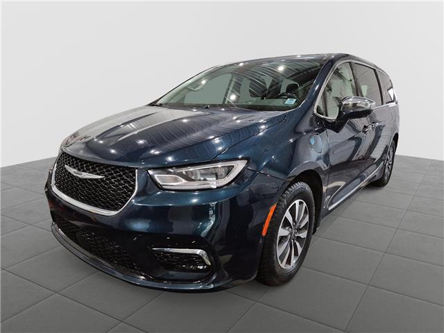 2022 Chrysler Pacifica Hybrid Limited