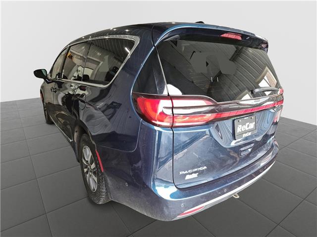 2022 Chrysler Pacifica Hybrid Limited