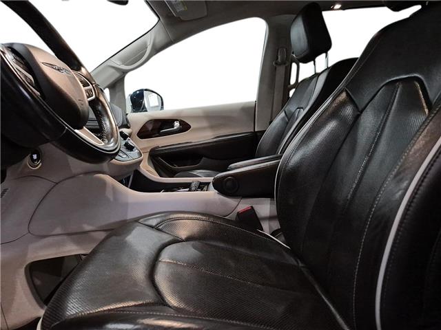 2022 Chrysler Pacifica Hybrid Limited