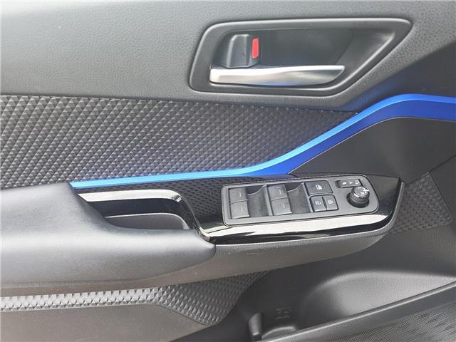 2021 Toyota C-HR XLE Premium