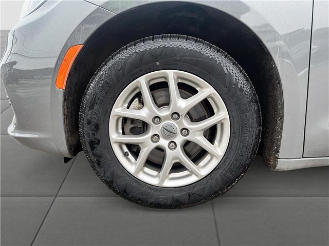 2023 Chrysler Pacifica Touring-L