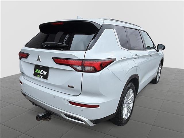 2023 Mitsubishi Outlander SE