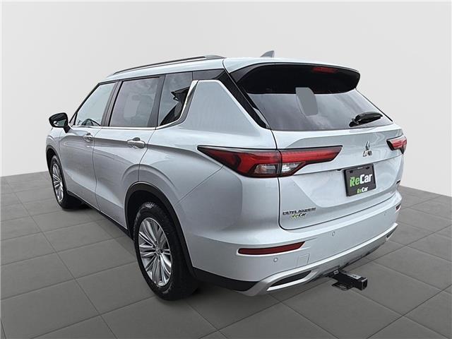 2023 Mitsubishi Outlander SE