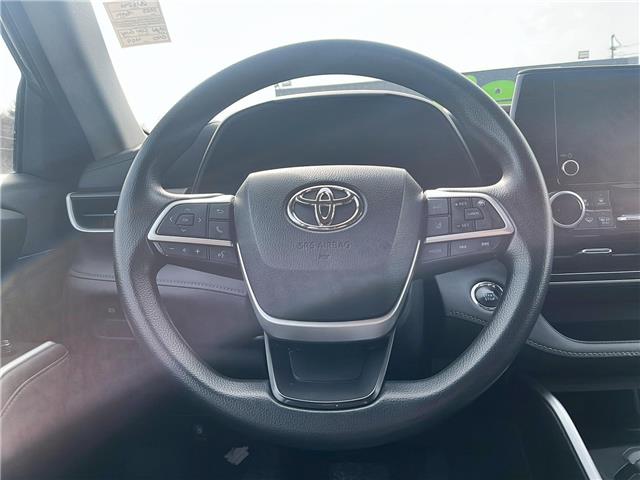 2023 Toyota Highlander LE