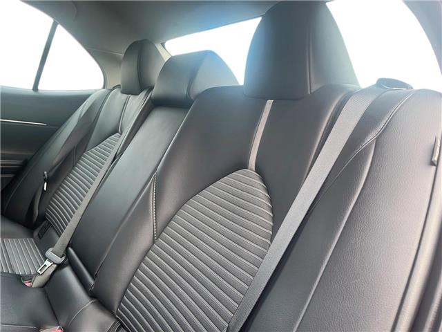 2020 Toyota Camry Hybrid SE