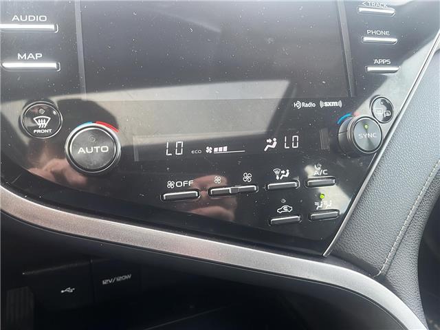 2020 Toyota Camry Hybrid SE