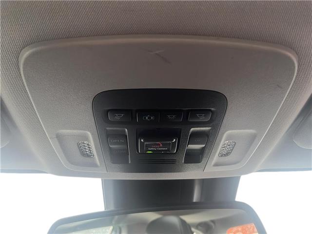 2020 Toyota Camry Hybrid SE