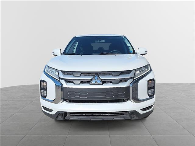 2023 Mitsubishi RVR SE